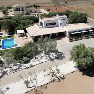 https://traumhafte-finca-am-es-trenc.allmallorcahotels.com